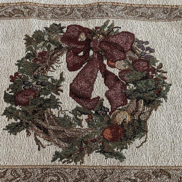 Christmas Wreath Tapestry Table Runner Cheri Blum Gold Tassels USA Made 72" x 13 - Picture 4 of 15